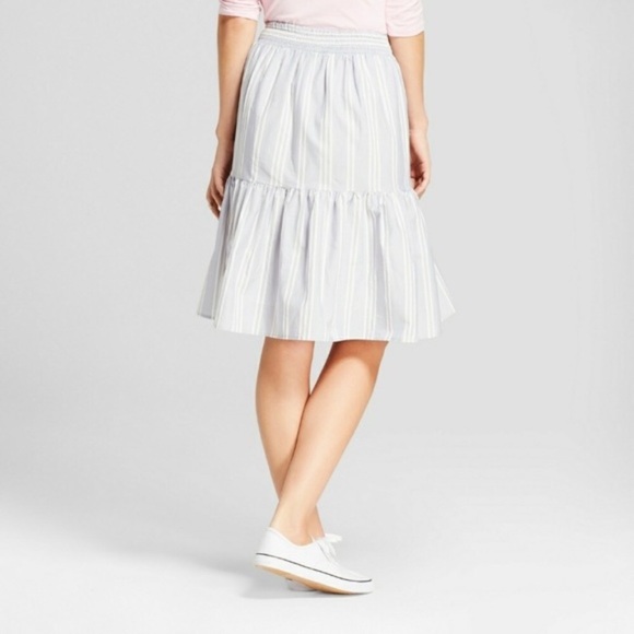 Ruffle Knee Length Skirt Light Blue White Striped - Picture 2 of 2